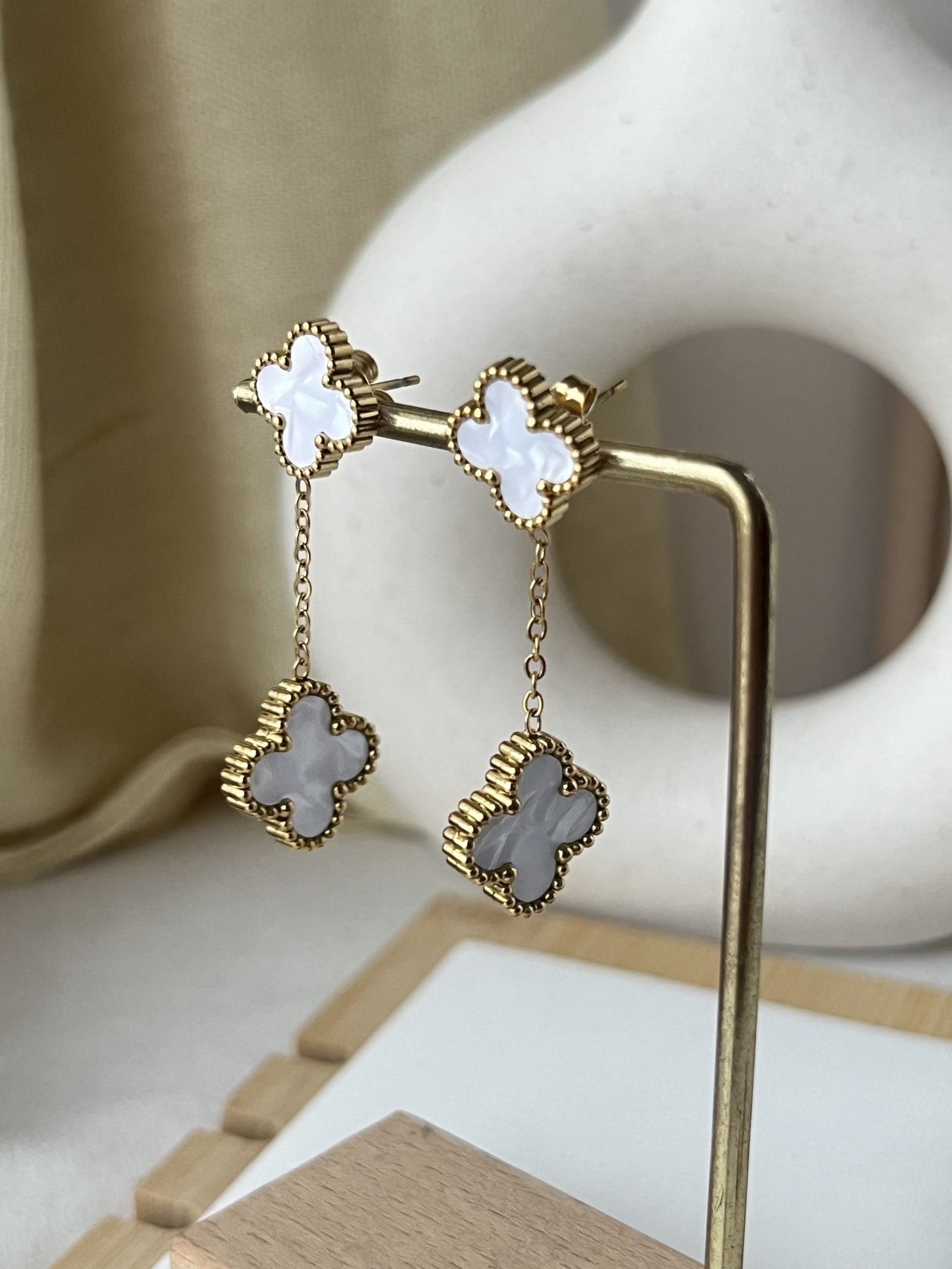 Lumière Clover Drop Earrings