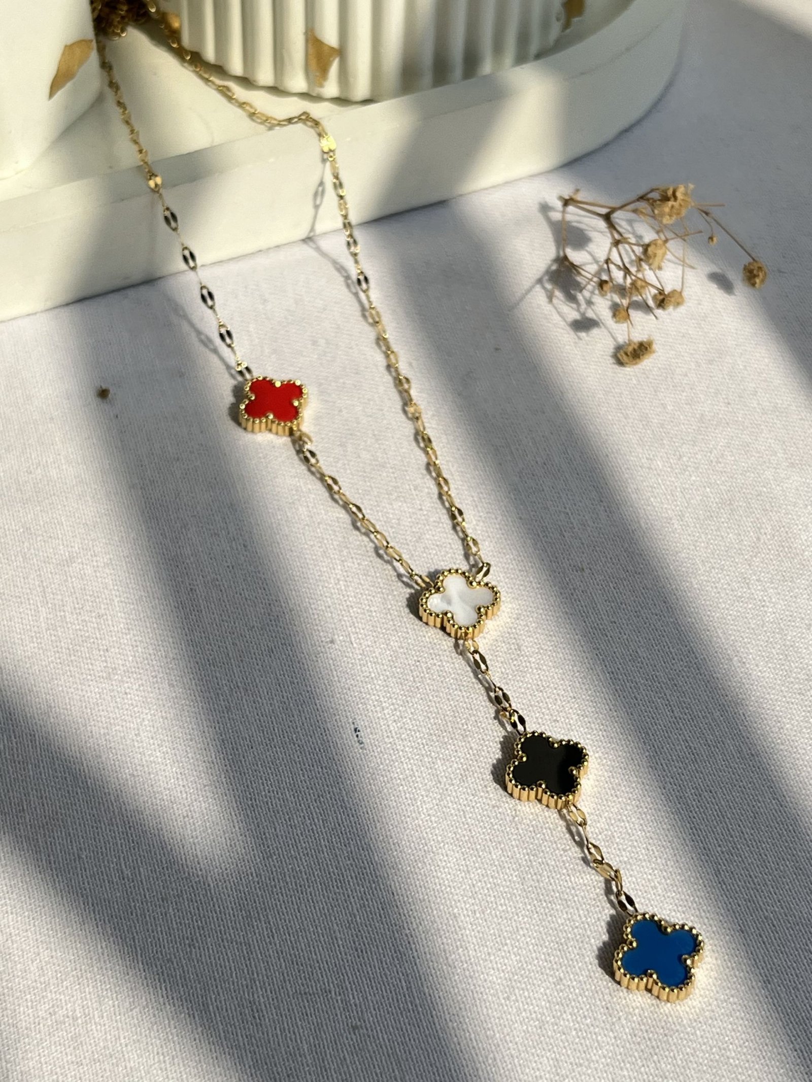 Γtoile Clover Drop Neckchain