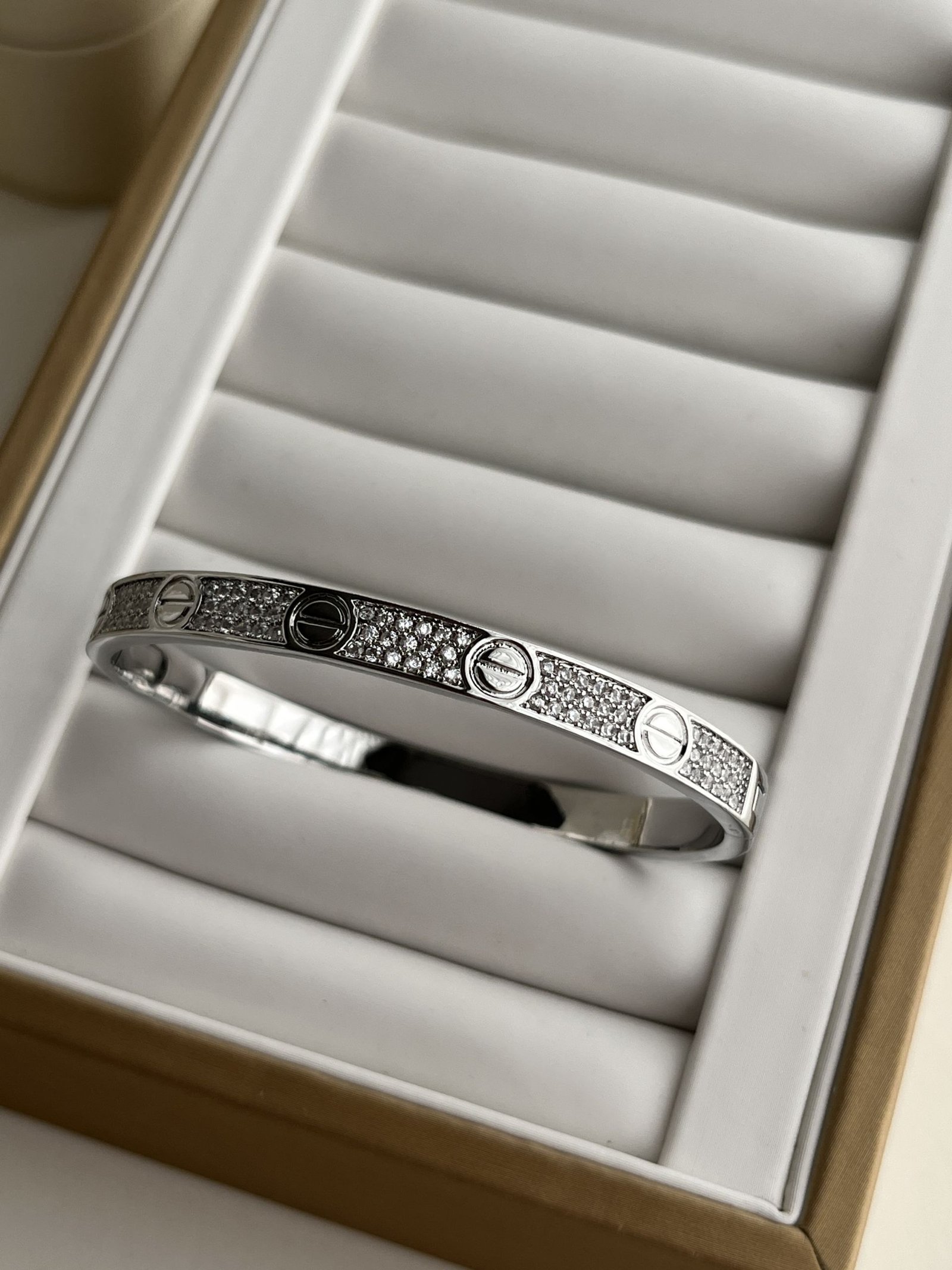 Luna Lock Cuff