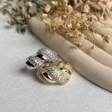 Élaris Knot Pavé Ring