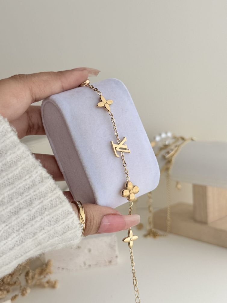 Fleurmont Charm Bracelet