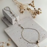 Soléa Crystal Hand Chain