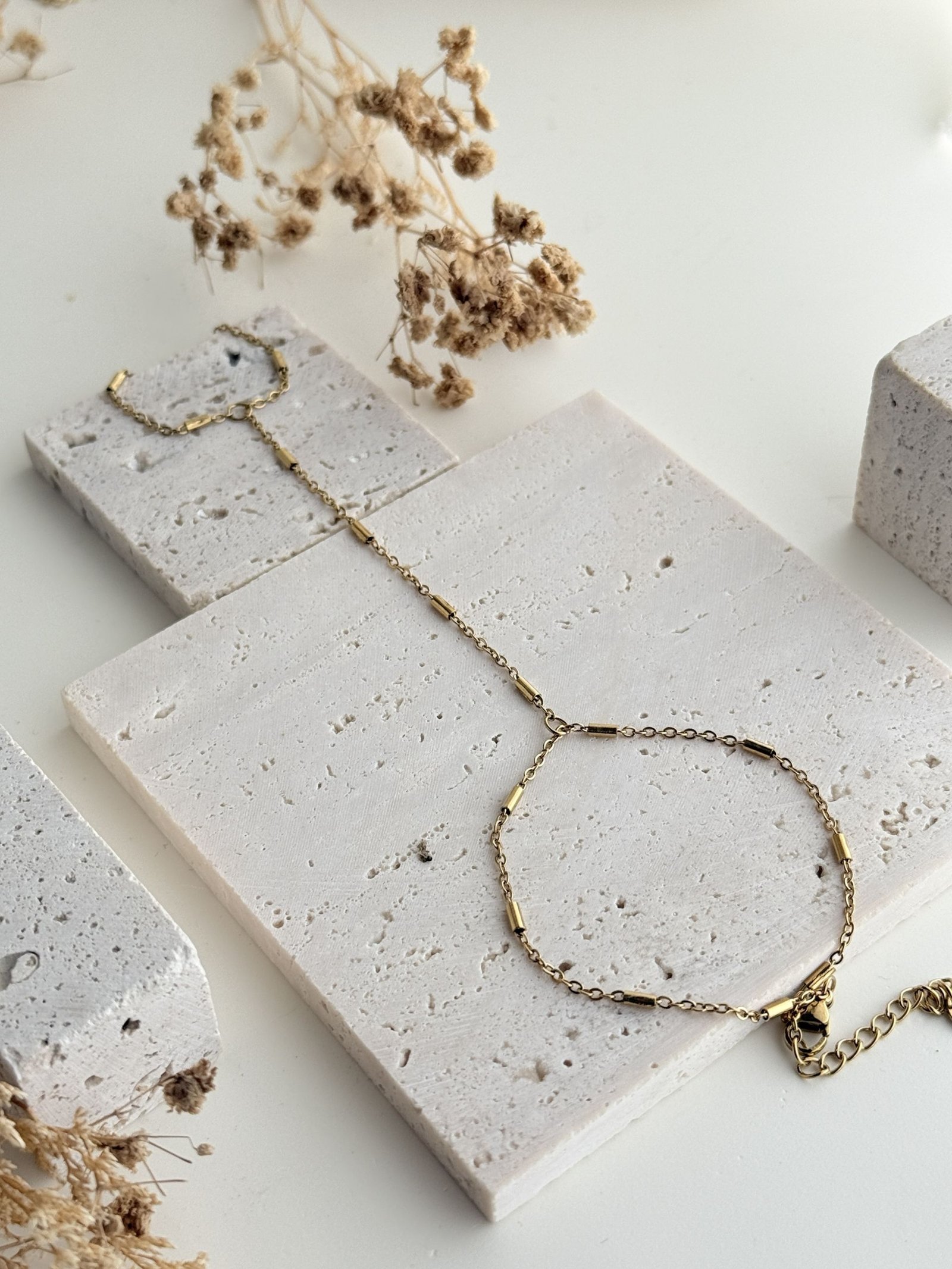 Elowen Hand Chain Bracelet