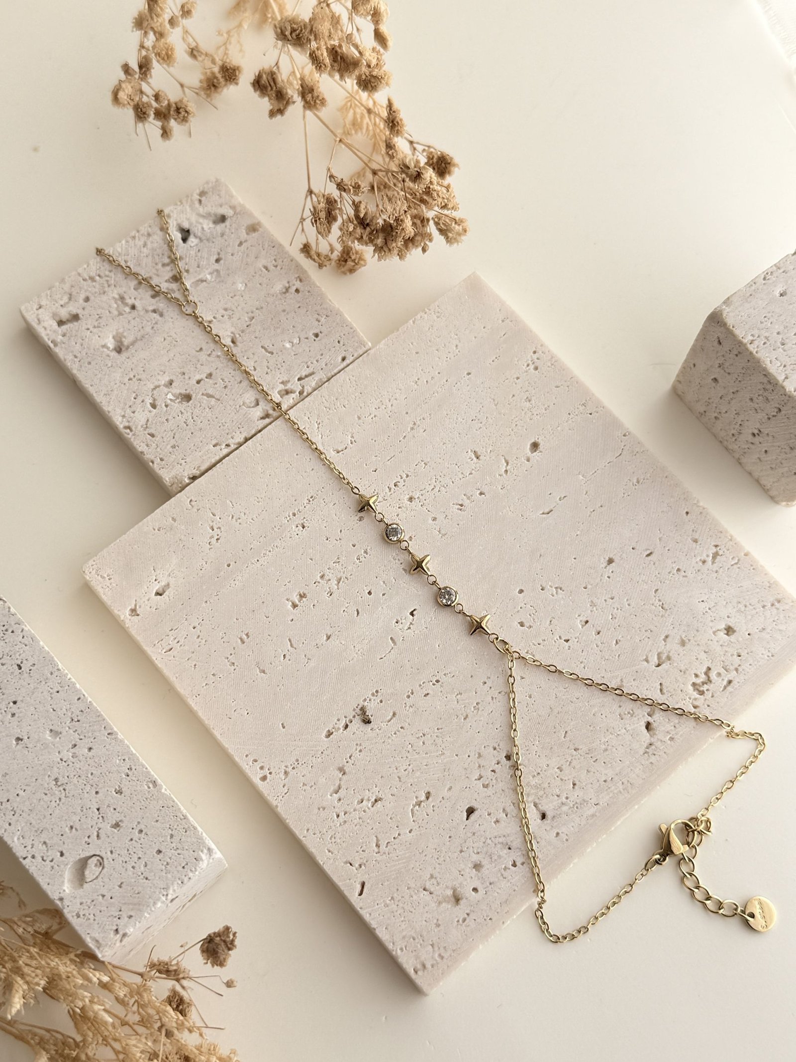 Stellara Hand Chain Bracelet