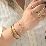 Orlisse Hand Chain Bracelet