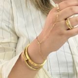 Elowen Hand Chain Bracelet