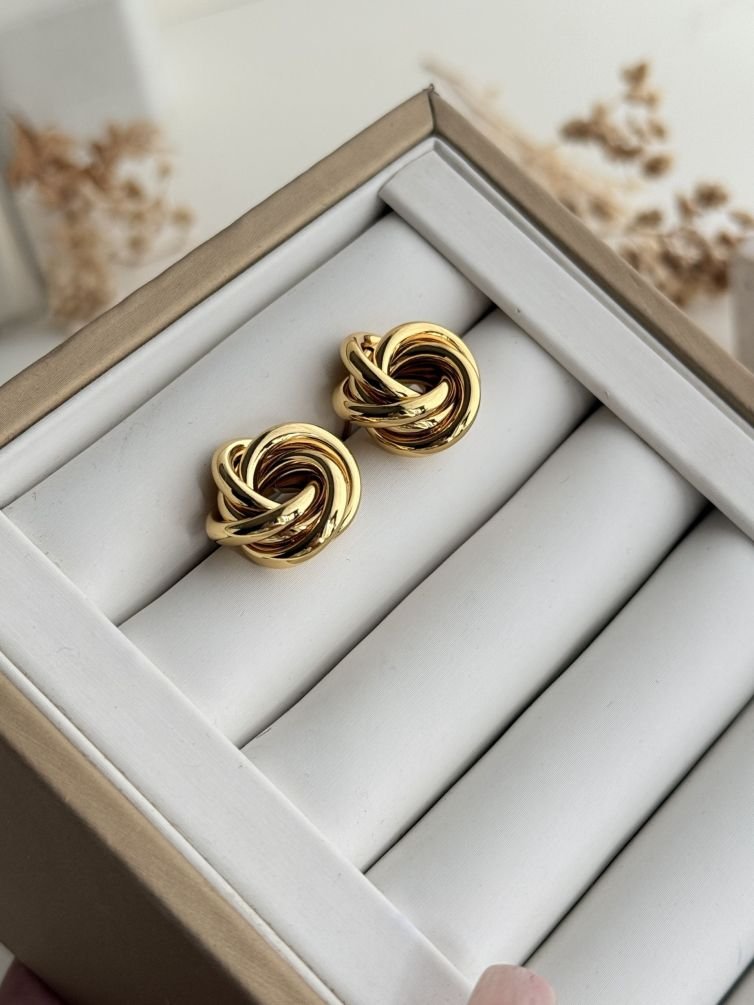 Seraphine Knot Studs
