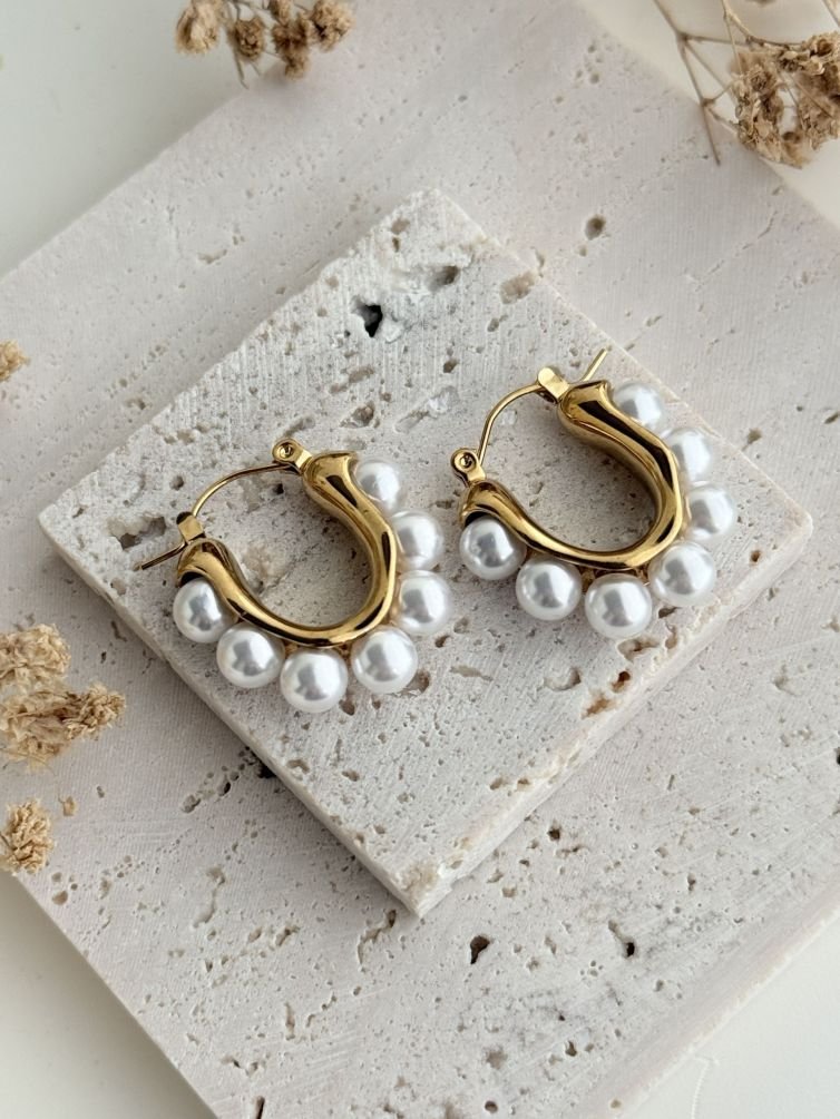 Elira Pearl Hoops