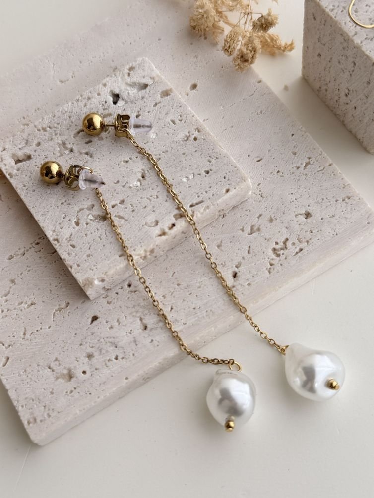 Étoile Pearl Drop Earrings