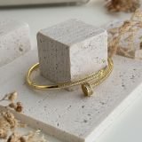 Nail Curve Cuff