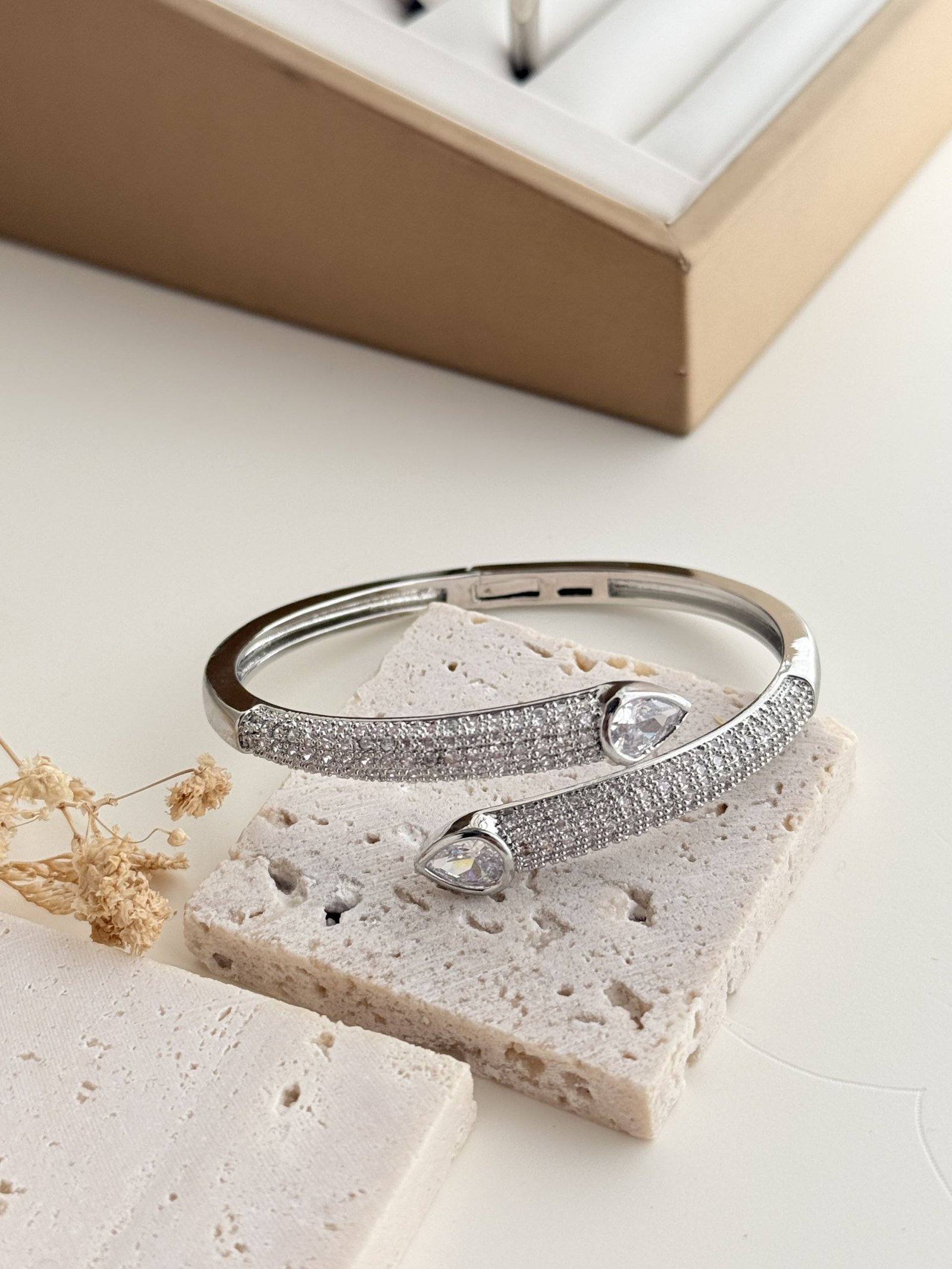 Celestine Duo Cuff