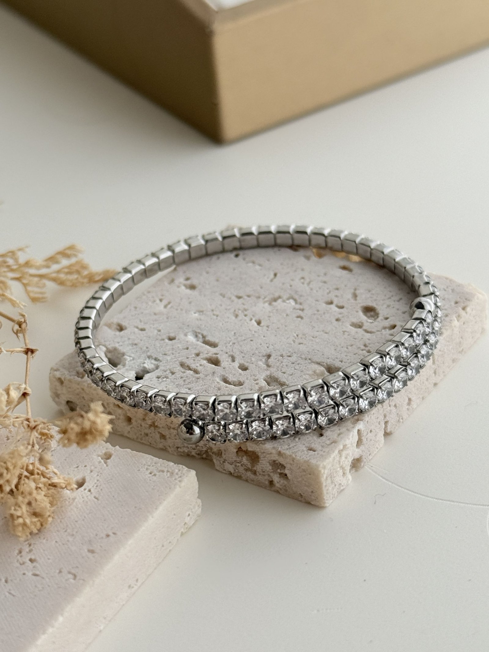 Celeste Tennis Cuff
