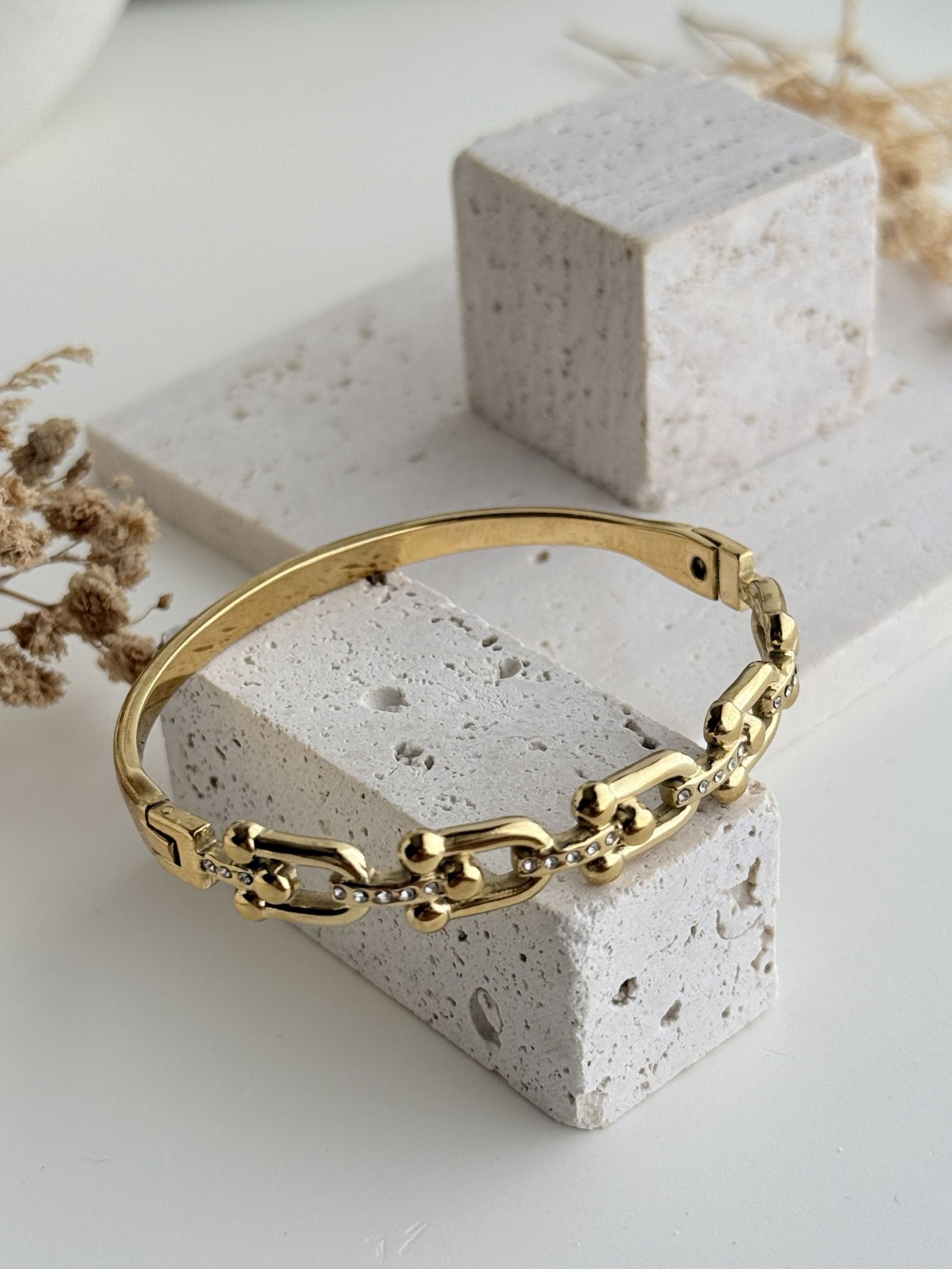 Aria Link Cuff