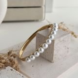 Elara Pearl Cuff