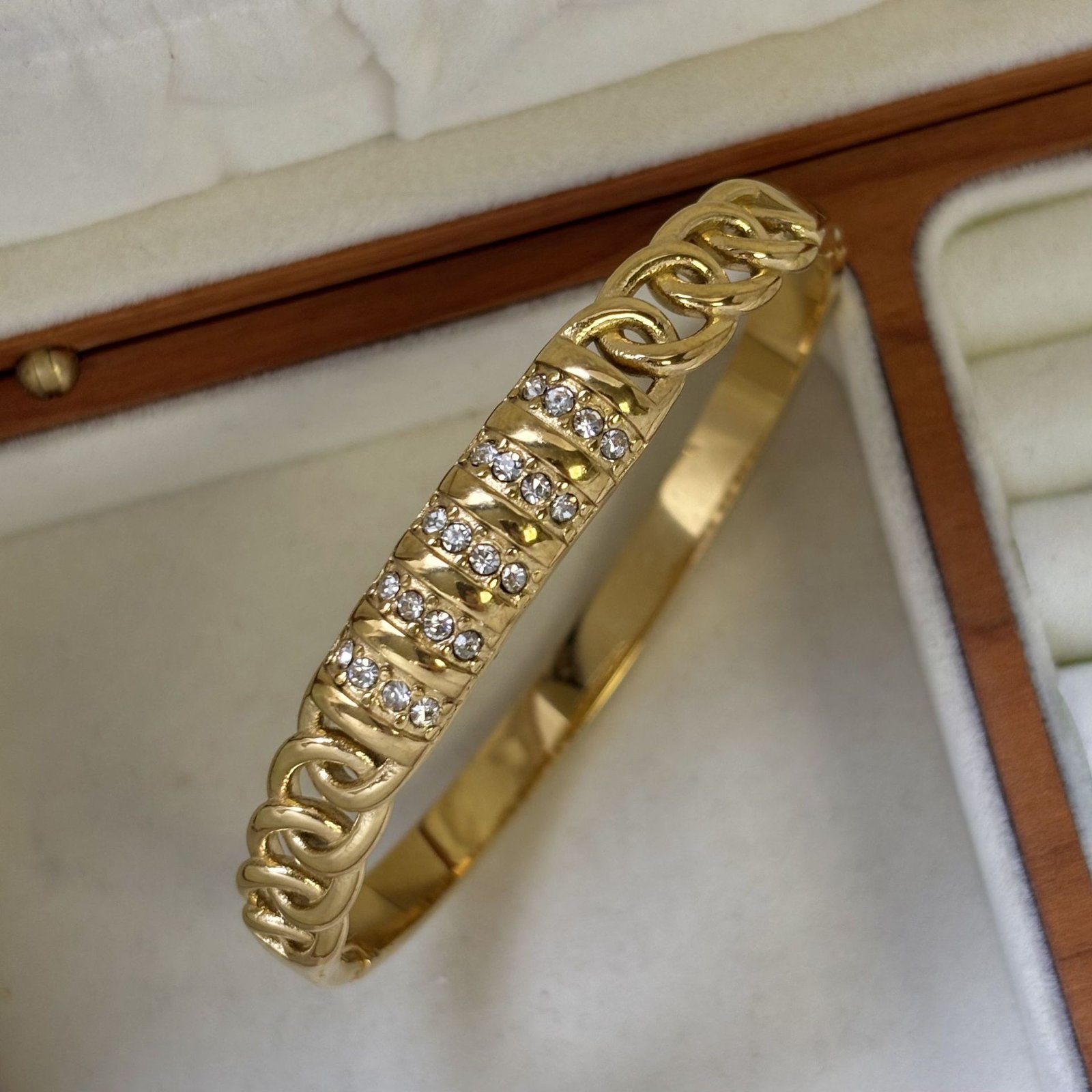 Sorelle Braided Cuff