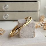 Lumière Bow Cuff