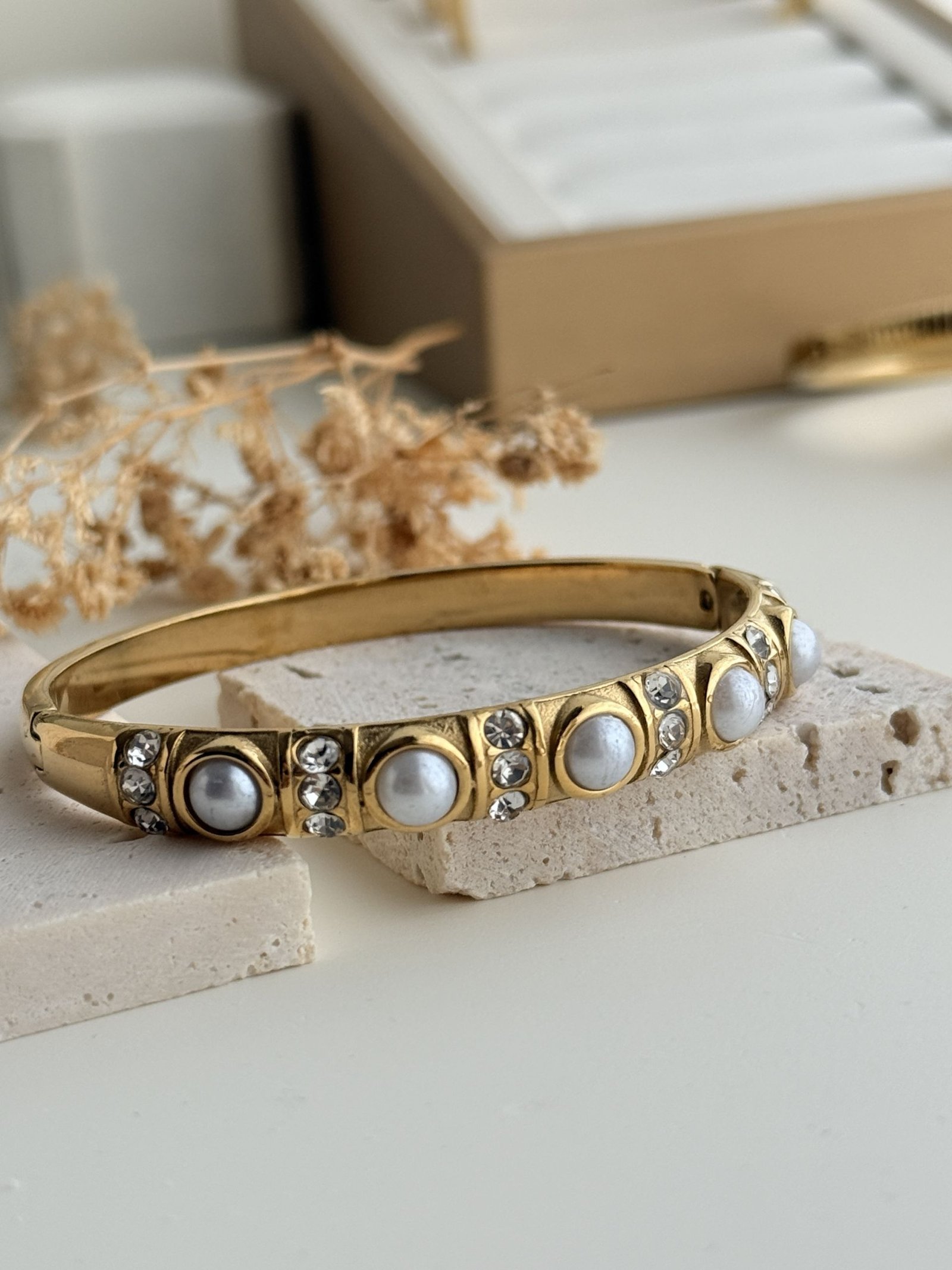 Mirielle Pearl Cuff