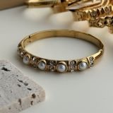 Mirielle Pearl Cuff