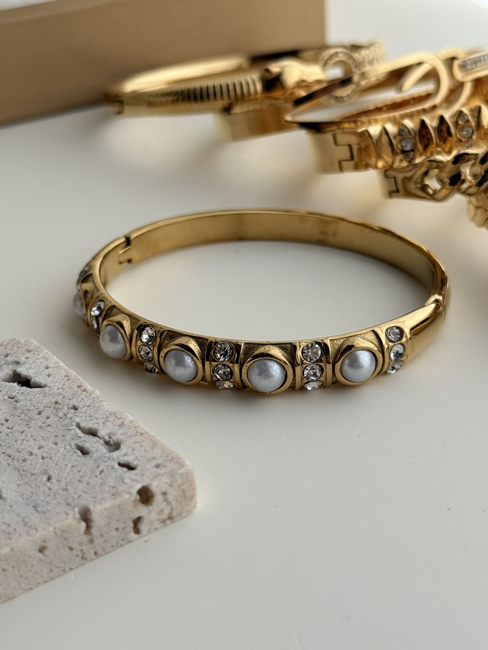 Mirielle Pearl Cuff