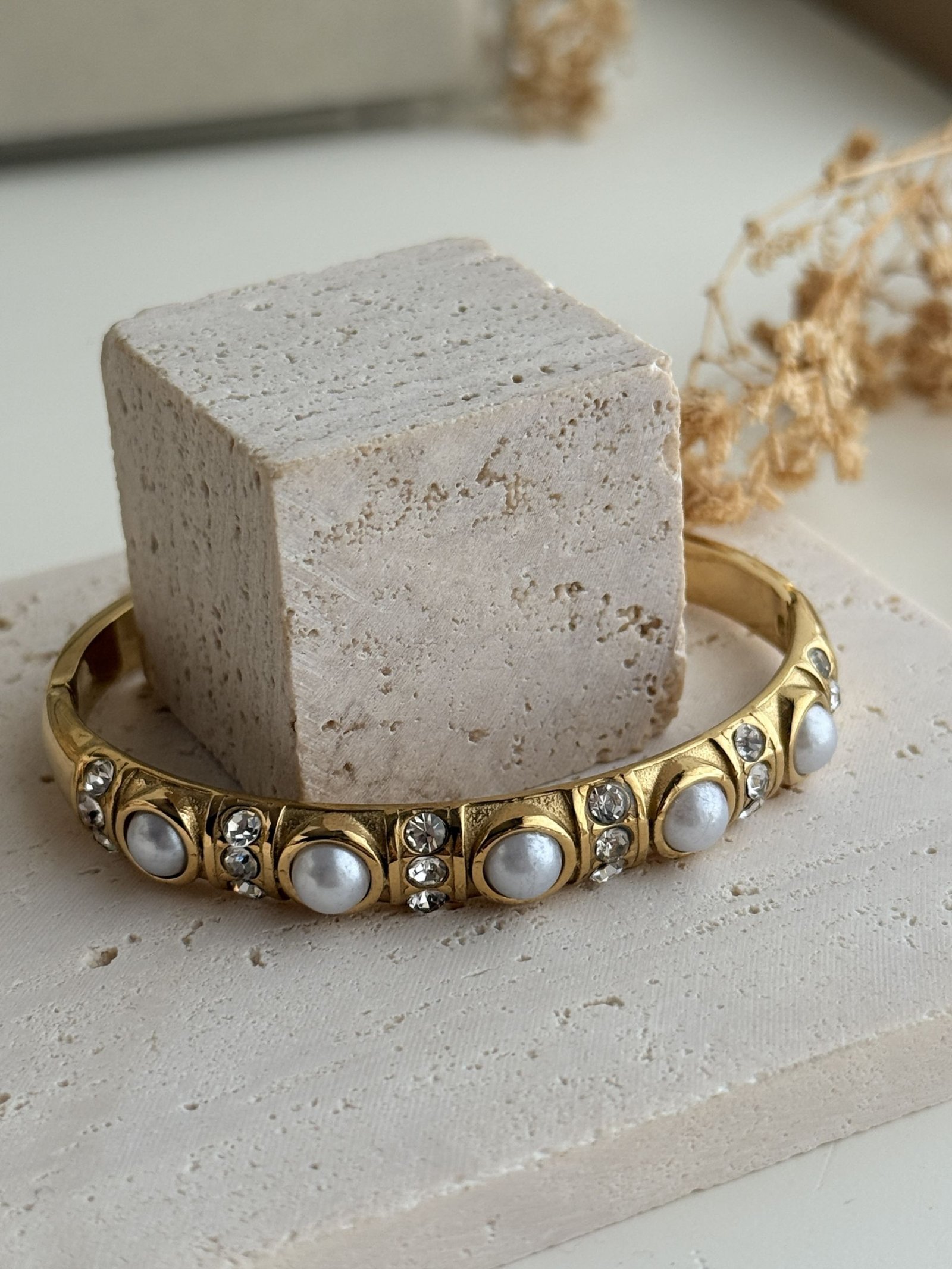 Mirielle Pearl Cuff
