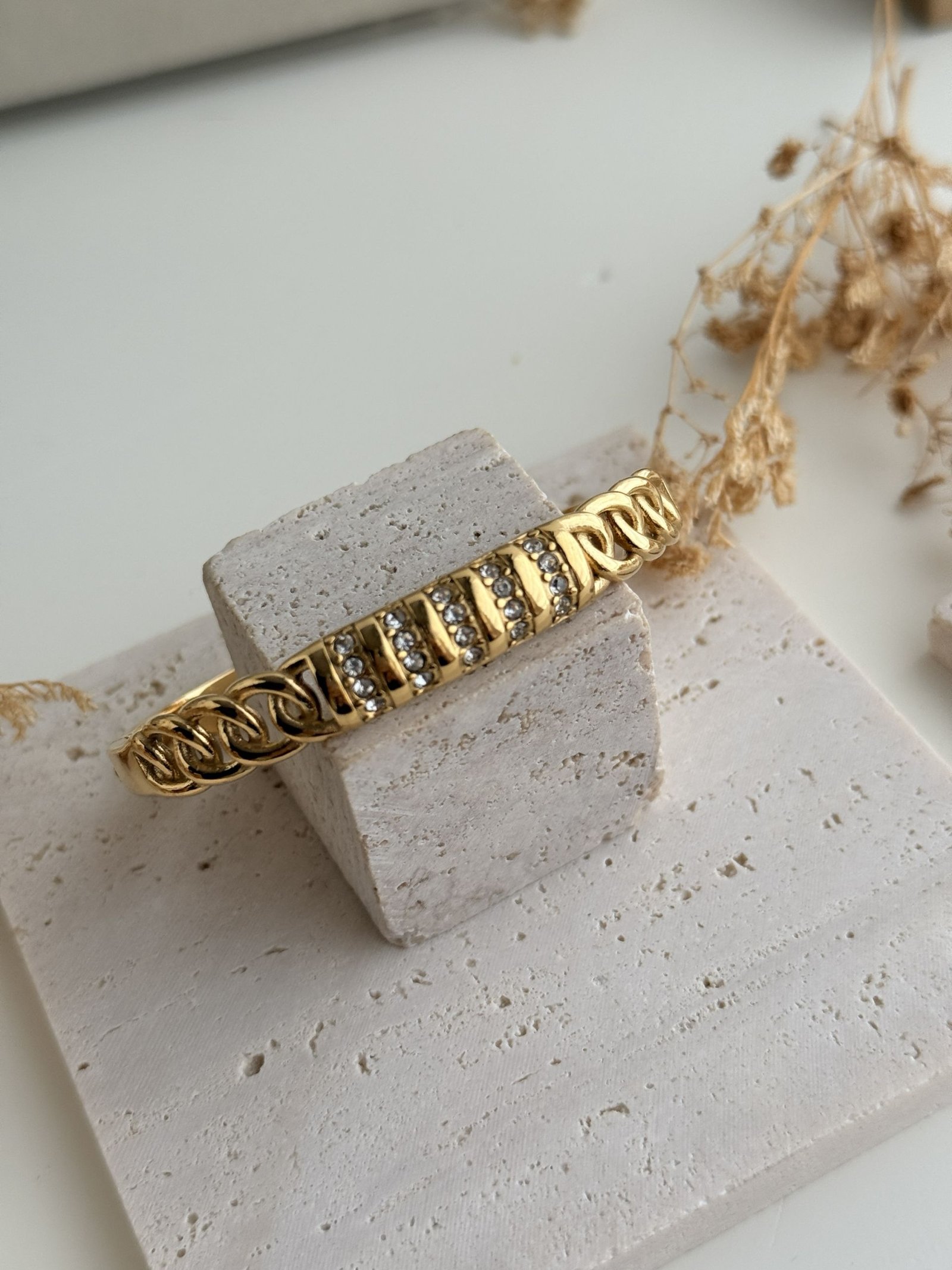 Sorelle Braided Cuff