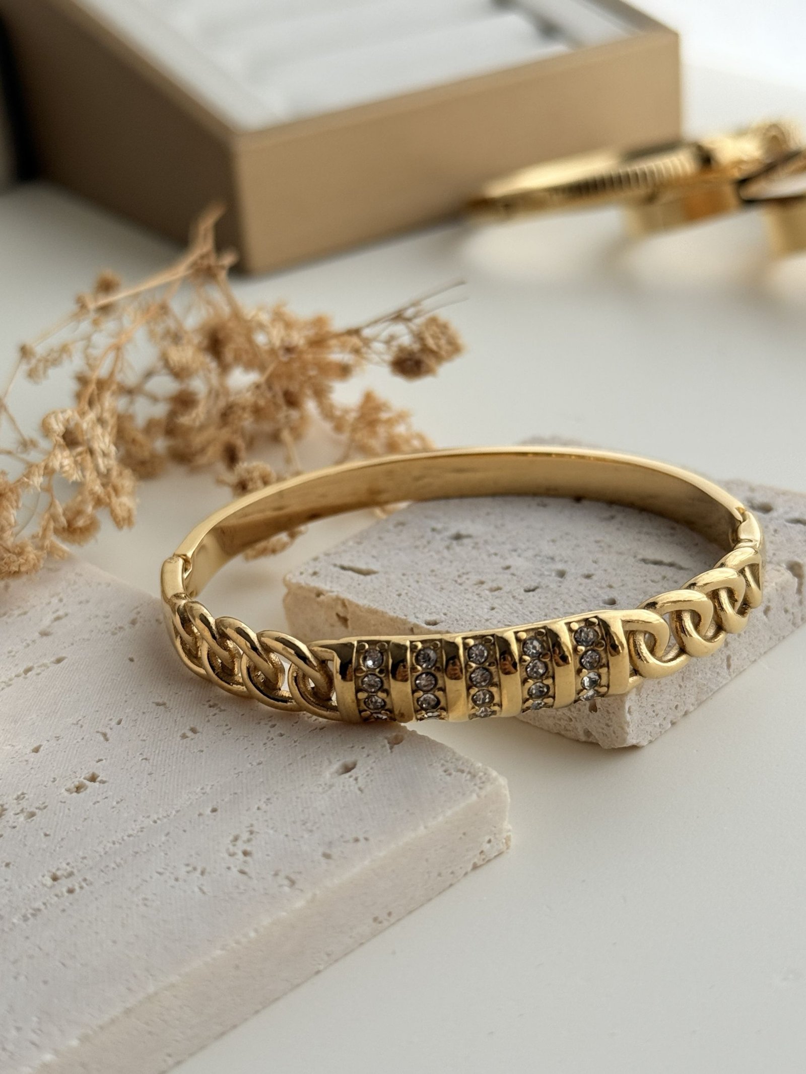 Sorelle Braided Cuff