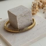 Elaris Ribbed Cuff