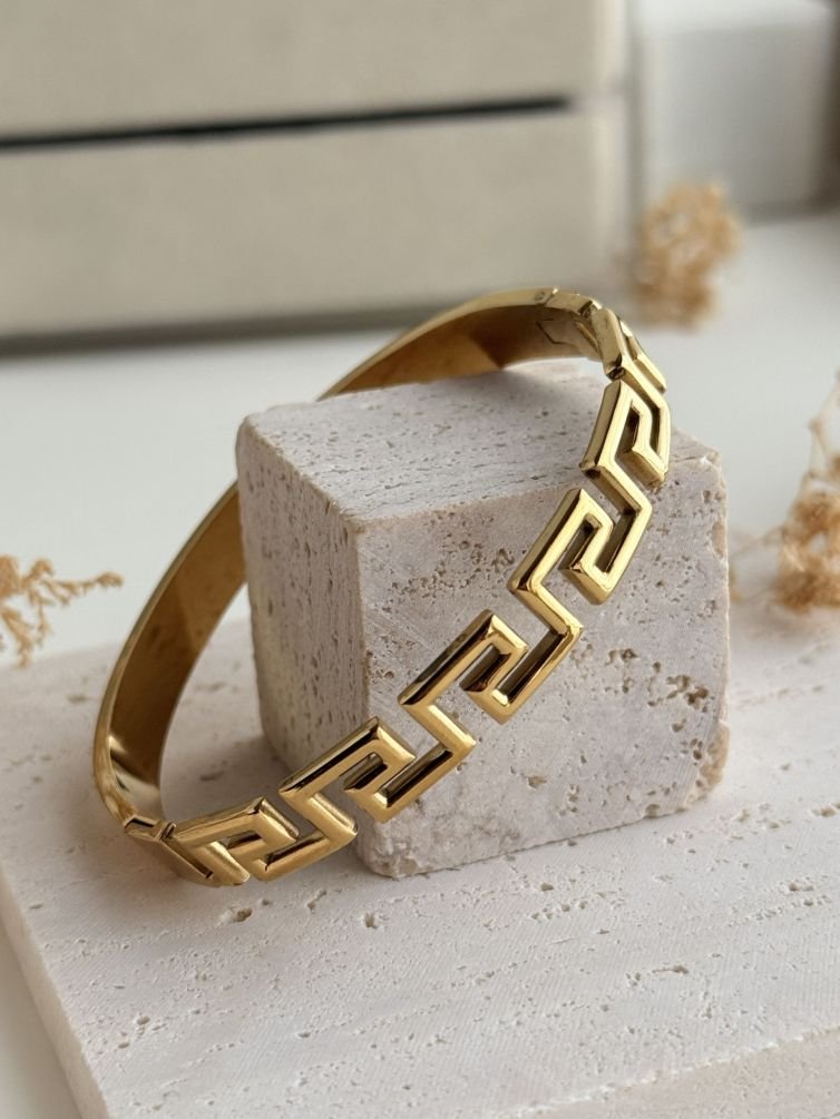 Evadne Maze Cuff