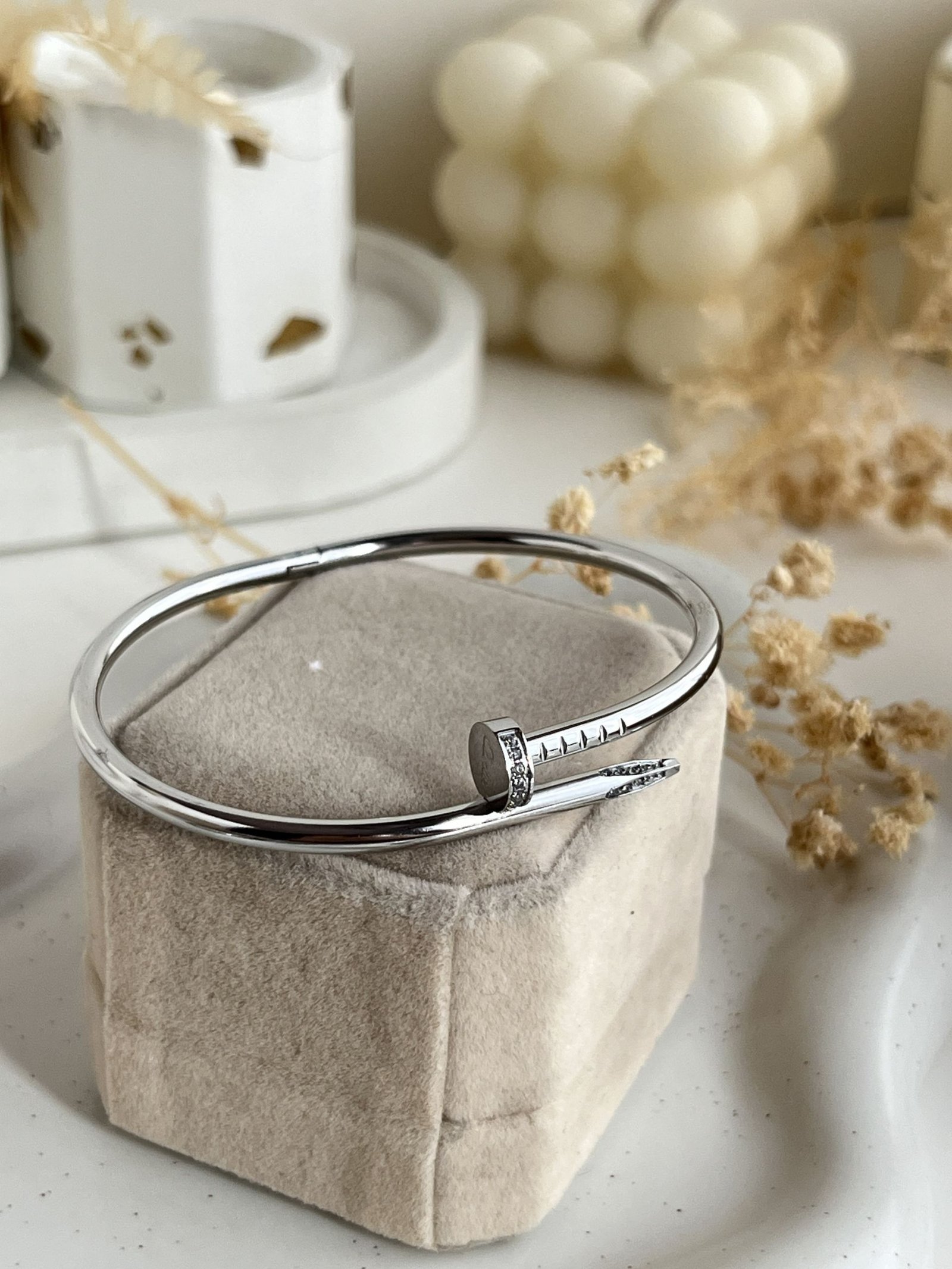 NoΓ©line Screw Cuff (Narrow version)