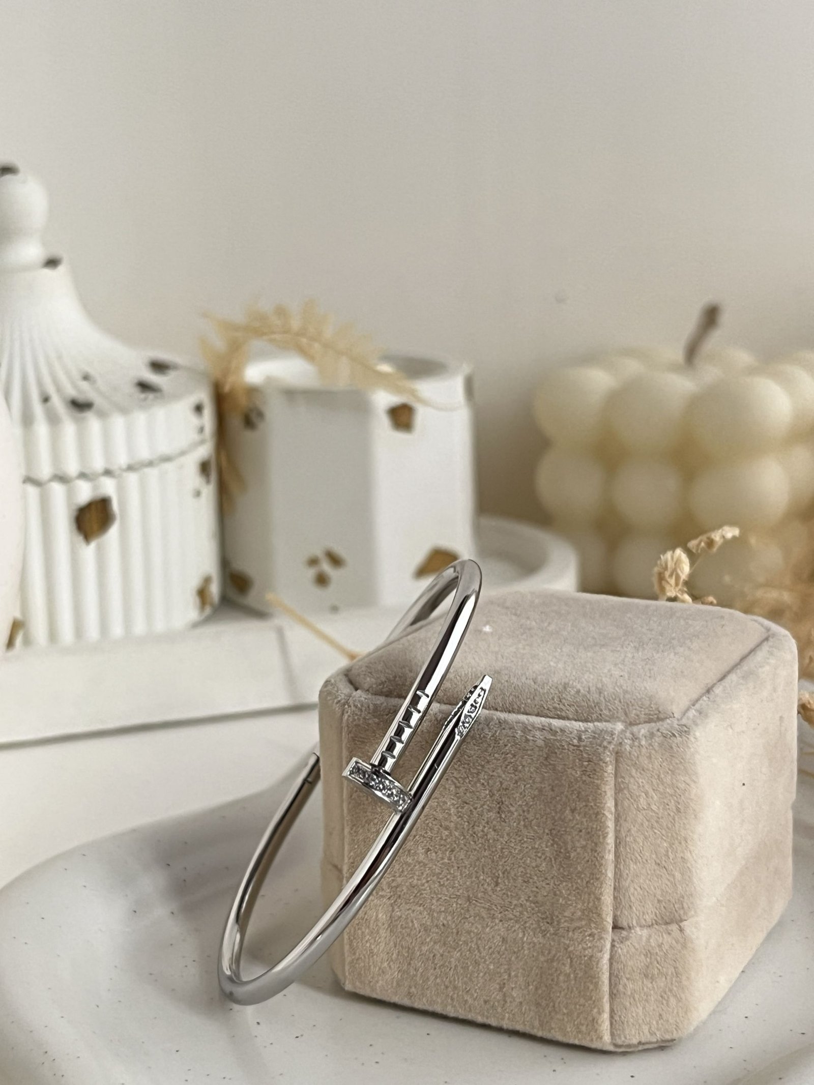 NoΓ©line Screw Cuff (Narrow version)