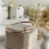 Noéline Screw Cuff (Narrow version)