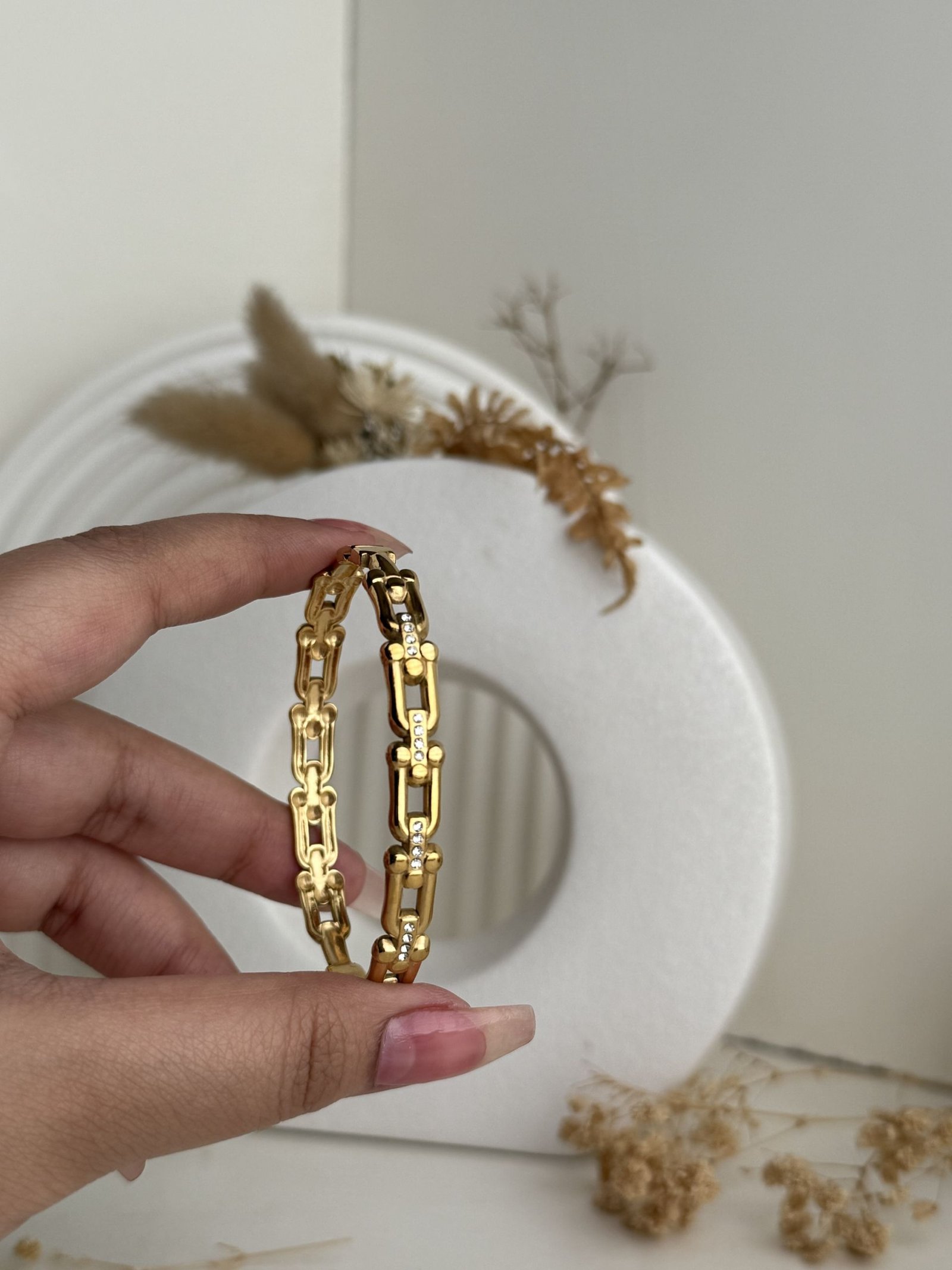 Orelia Orbit Link Cuff