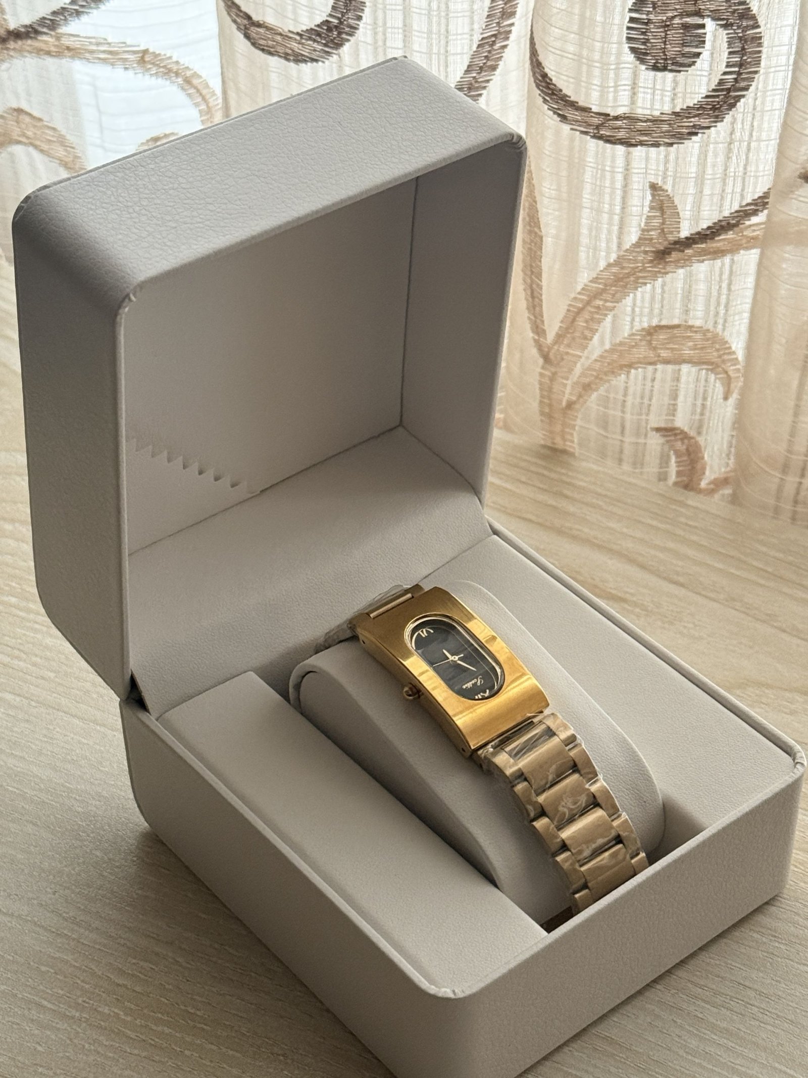 Sable Scottie Quartz Watch