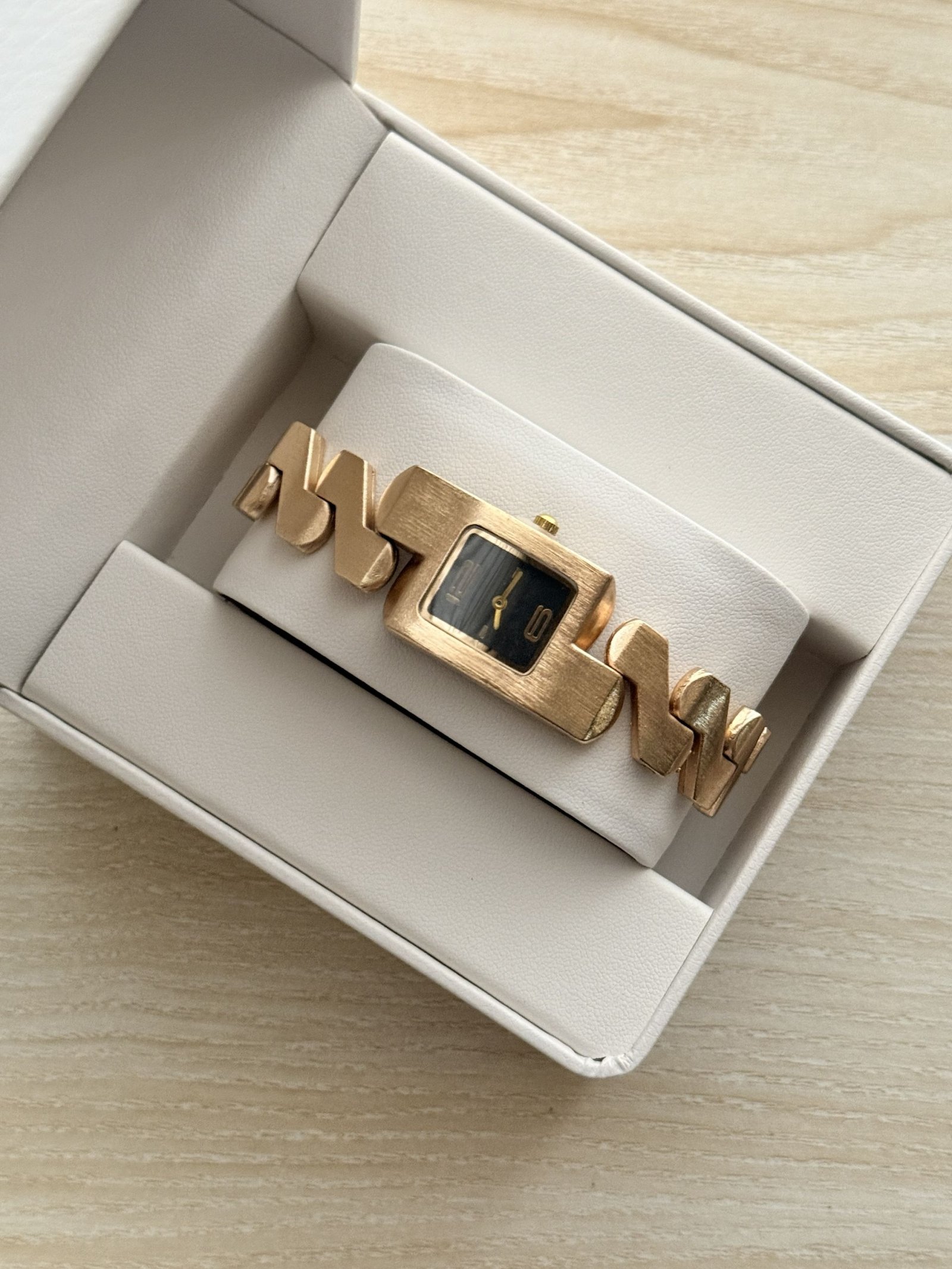 Zova Sculptural Quartz Watch